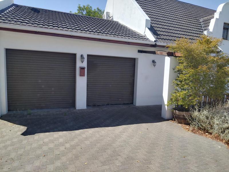 3 Bedroom Property for Sale in Protea Heights Western Cape